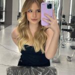 Sophia Valverde Instagram - Fotos do dia da transformação do meu cabelo 🥰 Apaixonada ❤️ Qual dessas fotos que vcs gostaram mais? 1, 2, 3 ou 4? Loiro por @jacksonnunesoficial Megahair por @dodohvital Salão @injack.sp #amo #cabelo #instalove #photooftheday #photography #blonde #hair #jacksonnunes IN Jackson Nunes São Paulo