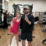 Sophia Valverde Instagram – Ontem iniciei meus treinos de musculação com o Personal @guillhermeribeiro_ 💪🏻❤️ 

Esse ano vai ser com o foco de manter uma vida saudável e ganhar massa muscular 🙌🏻 

#treino #musculacao #amando #personal #personaltrainer #vidasaudavel