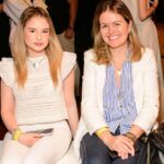 Sophia Valverde Instagram - Para a melhor ❤️ feliz dia das mães pra vc: @danimmvalverde Separei umas mil fotos aqui e ainda tem muita que não vai caber! Mas quero te dizer que te amo muito e obrigada de coração por tudo o que faz por mim! Te amo pra sempre ❤️ #felizdiadasmaes #diadasmaes #melhormãe #teamo #mae