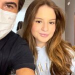 Sophia Valverde Instagram - Dia de relembrar minha personagem - Ariana do filme “Hora de Brilhar” ✨ Filme que gravei em Janeiro de 2021 🎥 e que foi lançado em Julho de 2022 na @disneyplusbr 💙 Quem aí assistiu? 🎬 Quem não assistiu ainda, corre lá e assista! Um filme super musical, Teen e do jeito que a gente ama 🥰 #tbt #horadebrilhar #disney #disneyplus #filme #ariana #movie #amo #actress SANTA RITA Filmes