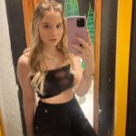 Sophia Valverde Instagram - Dia maravilhoso por aqui 🖤 Só falta o sol pra ficar melhor 🌨️😵‍💫🏖️ #amo #riodejaneiro #rj Rio de Janeiro, Rio de Janeiro