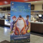 Sophia Valverde Instagram - Hoje é um dia muito importante pra mim porque HOJE estreia @ograndemauricinho 🍿🎞️❤️ E quero muito que todos vocês vejam essa animação que está nos cinemas de todo Brasil 🐈 Dublei a personagem Marina a convite da @imagemfilmes e com a direção do maravilhoso @manoloreyoficial 🎧🎤🎬 Quem assistir me avisa e me conte o que achou 🥰 Só gratidão! Sempre! Obrigada Deus por TUDO 🙌🏻 #ograndemauricinho #dublagem #cinema #movie #actress #gratidão