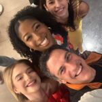 Sophia Valverde Instagram – Hoje é um dia especial: dia de estreia nacional do filme “Turma da Mônica Jovem: Reflexos do Medo” ❤️ 
Hoje só tem GRATIDÃO dentro do meu coração porque interpretar a Mônica foi mais um PRESENTE de Deus na minha vida! Então sou muito grata a Ele SEMPRE 🙌🏻

Espero que todos vcs vão ao cinema para assistir o filme com suas famílias, amigos e até mesmo sozinhos! Se divirtam pois o filme foi feito com nosso coração! 

Divulguem para quem não sabe que estreia hoje! E quem for assistir, tire foto, poste no feed e me marque que vou tentar comentar o máximo que conseguir nas fotos ❤️ 

A quem sempre esteve ao meu lado, o meu muito obrigada: família, amigos, fãs e fanclubes! Amo todos vcs! 

Agradeço tb a todos da equipe, direção (@mauricioeca ), a todos da MSP ( @mauriciodesousaproducoes e @mauricioaraujosousa ) a @monicasousa , a @rubiprodutora ,ao pessoal do @primeiroplanocom , ao produtor de elenco @addcasting , aos preparadores @michel_e_teca e a todos envolvidos! Pq é muita gente mesmo! Amo cada um de vcs tb! 

Viva Turma da Mônica Jovem – o grande dia chegou! 

#amo #turmadamonica #turmadamonicajovem #cinema #Brasil