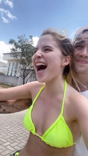Sophia Valverde Instagram - RAM kkkk Dia 1 das nossas férias aqui em Fortaleza! 🤣 Alguém me salva da @sophiavalverde