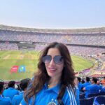 Sophie Choudry Instagram - Yesterday was a day filled with highs and lows…ultimately it was not meant to be but so proud of the boys for the incredible tournament they’ve played with heart, soul and grit🩵 Congratulations Australia.. you were just too good yest! Jaldi milenge🙏🏼 #bleedblue #teamIndia #viratkohli #modi #sophiechoudry Thank you @advocateashishshelar 🙏🏼🤗 Narendra Modi Stadium - Ahmedabad