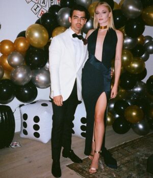 Sophie Turner Instagram - Happy Batday Birthman @joejonas 📸 @formerlymiked