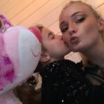 Sophie Turner Instagram - Great weekend with these lil’ cuties. 💕💕💕