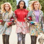 Sophie Turner Instagram - Charlie’s (@nicolasghesquiere ‘s) Angels. @lauraharrier @chloegmoretz 💃💃💃 For @instylemagazine @laurabrown99