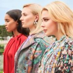 Sophie Turner Instagram - Charlie’s (@nicolasghesquiere ‘s) Angels. @lauraharrier @chloegmoretz 💃💃💃 For @instylemagazine @laurabrown99