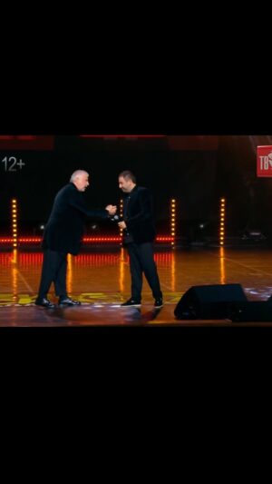 Soso Pavliashvili Instagram - Отец и сын…
Благодарю Бога каждый день, что у меня есть ты @pavliashvili_levan 

Выступление у любимых @shansontv — это всегда праздник ⭐️

#леванпавлиашвили #сосопавлиашвили #семьяэтокайф