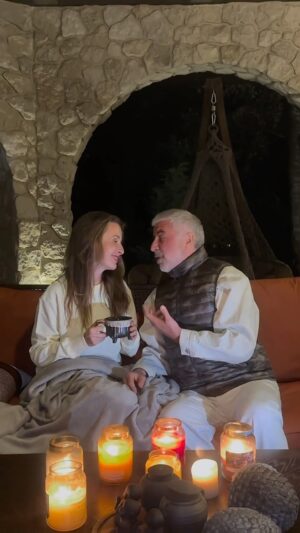 Soso Pavliashvili Instagram - Как всегда отметили День Рождения душевно и музыкально. Всем счастья и гармонии!!!

#сосопавлиашвили#иринапатлахпавлиашвили#безтебя#константингубин#деньрождения#жизньэтокайф