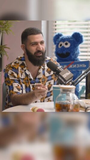 Soso Pavliashvili Instagram - Ваше отношение придает мне сил и возлагает ответственность. Доверие таких пацанов, как Гурам и Джарахов (я всегда буду звать тебя только так:) для меня большое счастье. 

Спасибо, что говорите такие хорошие слова в мой адрес, даже когда я не рядом с вами!

Я имею честь быть знакомым с вашими родителями. Они, действительно, протрясающие люди. Благодаря им вы есть в моей жизни. Спасибо, что вы так любите и уважаете их, это очень важно! 

Я полюбил вас на века, вы всегда в моем сердце. Храни вас Бог!🤲🏼

@dlgreez 
@gur_am