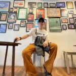 Sota Hanamura Instagram - in ジャカルタ 本当に素敵な経験をありがとうございました。 沢山の当たり前が、当たり前じゃないんことなんだなと実感した、 自分にとってなくてはならない体験でした。 そしてただいま日本。 なんだか今まで普通に思ってた単純なこと達にありがたみを感じれる。これからしばらくまたよろしく！ そしてなによりインドネシアのファンの方に逢えた嬉しさがたまらなかった。 一生懸命覚えてくれた日本語で最大限の愛を伝えてくれてありがとう。 また帰ってくるね。 と同時に日本から来てくれたファンの方にも感謝しかない。 海外でしか味わえない空気や距離感を感じてもらえてたら嬉しいな。 そんな時は曲作りだな。 さぁ今日は戻ってまず制作しようか！ #da_ice #inジャカルタ #dance #music