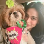 Soundarya Sharma Instagram - All things Christmas 🎄🎅🏼🎉🪅🎊 #Christmas #ChristmasEve #MerryChristmas #Nannu #HappyHolidays