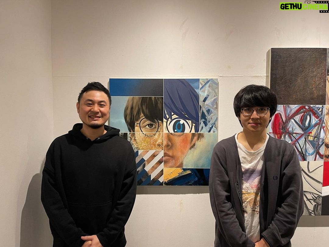 Soushi Sakiyama Instagram - 星山耕太郎さん @kotarohoshiyama の個展、『COMEDY』PART2: に伺ってきました。 実際に目にする、星山さんの絵。その迫力、質感、息遣いを感じながら、眺めれば眺めるほど更に圧倒され、私はあっという間に言葉を失っていました。 FTTCのジャケット作品にも久々に対面できました。また、星山さん本人ともお会いし、作品のテーマなど聞かせて頂けたり、お話ができて、なんとも有難く大切な時間でした。。