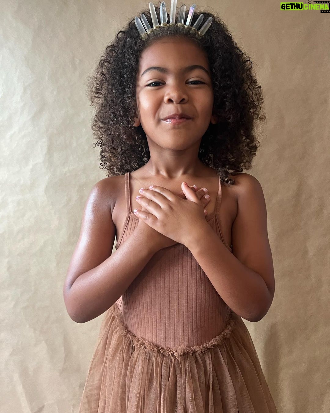 Spencer Paysinger Instagram - You already see the world in the way you intend to create it. Six ain’t ready for you. Happy Birthday Babygirl!