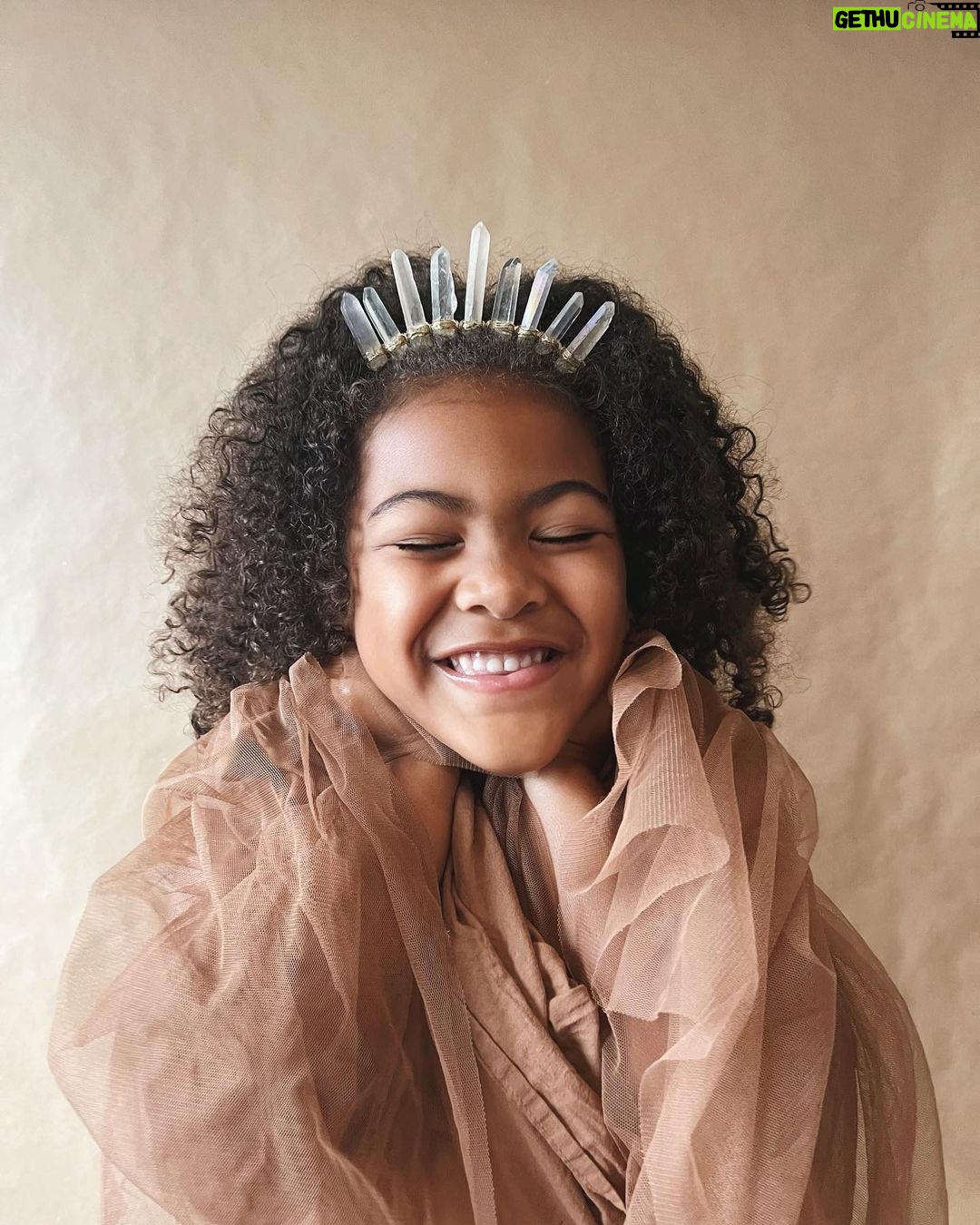 Spencer Paysinger Instagram - You already see the world in the way you intend to create it. Six ain’t ready for you. Happy Birthday Babygirl!