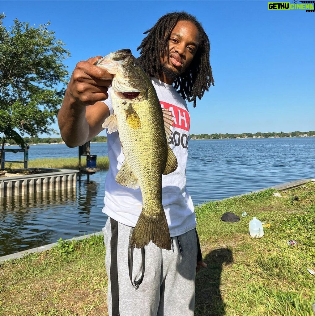 Spoken Reasons Instagram - Been bout a year since we hit the waters and pulled some hogs up! Last week lil mini me was mad because we ain’t even get a bite.. Told em we gone snatch some this time coming round.. God did us good ⚡️(Ice Cube Voice) “I gots to say… Today was a GOOD Day” 🐟 🐠 🎣 • @spokegangfishin #BassFishing #Fishing #FreshWaterFishing #Angler #FCHW #TopWaterFishing #BlackAngler #FloridaWildlife