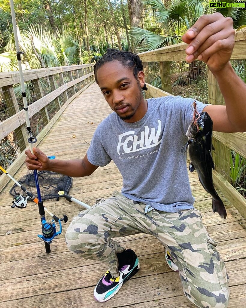 Spoken Reasons Instagram - A Bluegill and a Catfish decided to bite the line. How’s your day going? ⚡• #FCHW • @spokegangfishin 🐟
