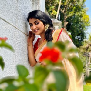 Sreedhanya Instagram - Onam Vibes ❣️🌺

📸 @itsgi_ri97 🤗

#uthradam #onam #onamvibes #onaashamsakal #keralam #sreedhanya