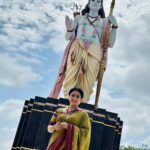 Sreedhanya Instagram - Saraswathi with her Ramayya thantri ❣️ #maatthabangaram #maatthabangaram #etvtelugu #hyderabad #shooting #location Hyderabad