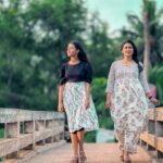 Sreedhanya Instagram – Mythili and Yami Candids from Mazhayethum Munbe❤️✨

📸 @itsgi_ri97
