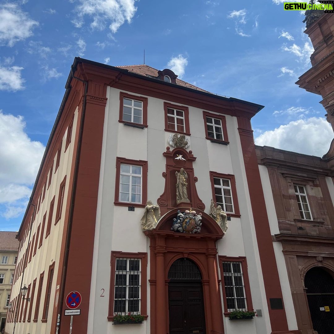 Stéfani Bays Instagram - 🇩🇪🇩🇪 Hotel zum Ritter St. Georg