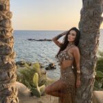 Stéfani Bays Instagram - E a perfeição que é esse look da @emanahandmade? 😍🔥 Mykonos, Greece