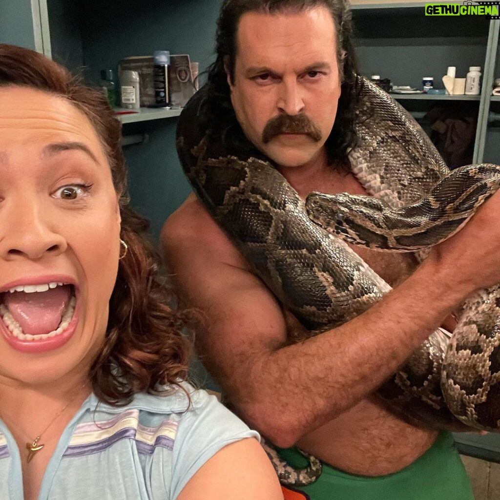 Stacey Leilua Instagram - Ata, Jake and Julius Squeezer 🐍 Hope you enjoyed last night’s new episode of #YoungRock ☺ streaming on @peacocktv 🙌🏽📺❤
