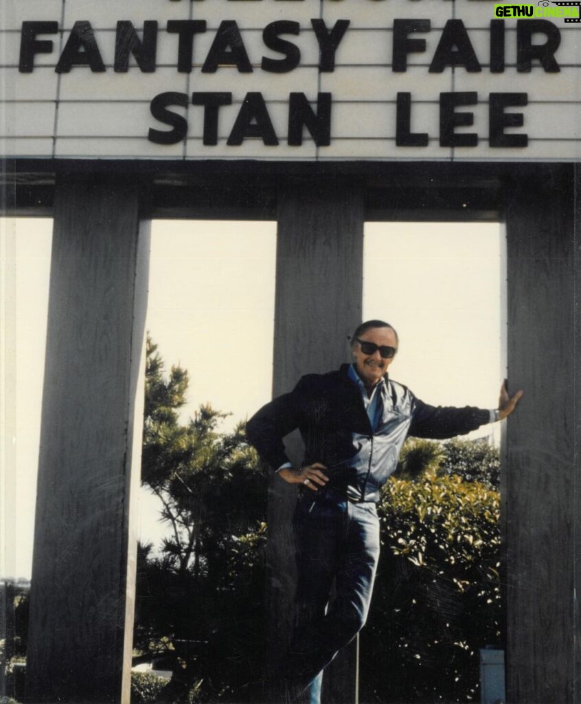 Stan Lee Instagram - Stan traveled a lot throughout this life; he started speaking at colleges in the 1960s and continued attending conventions through the 2010s! Did The Man ever come to a convention or event near you? Did you meet him? If so, share your stories with us in the comments! #StanLee100 #tbt