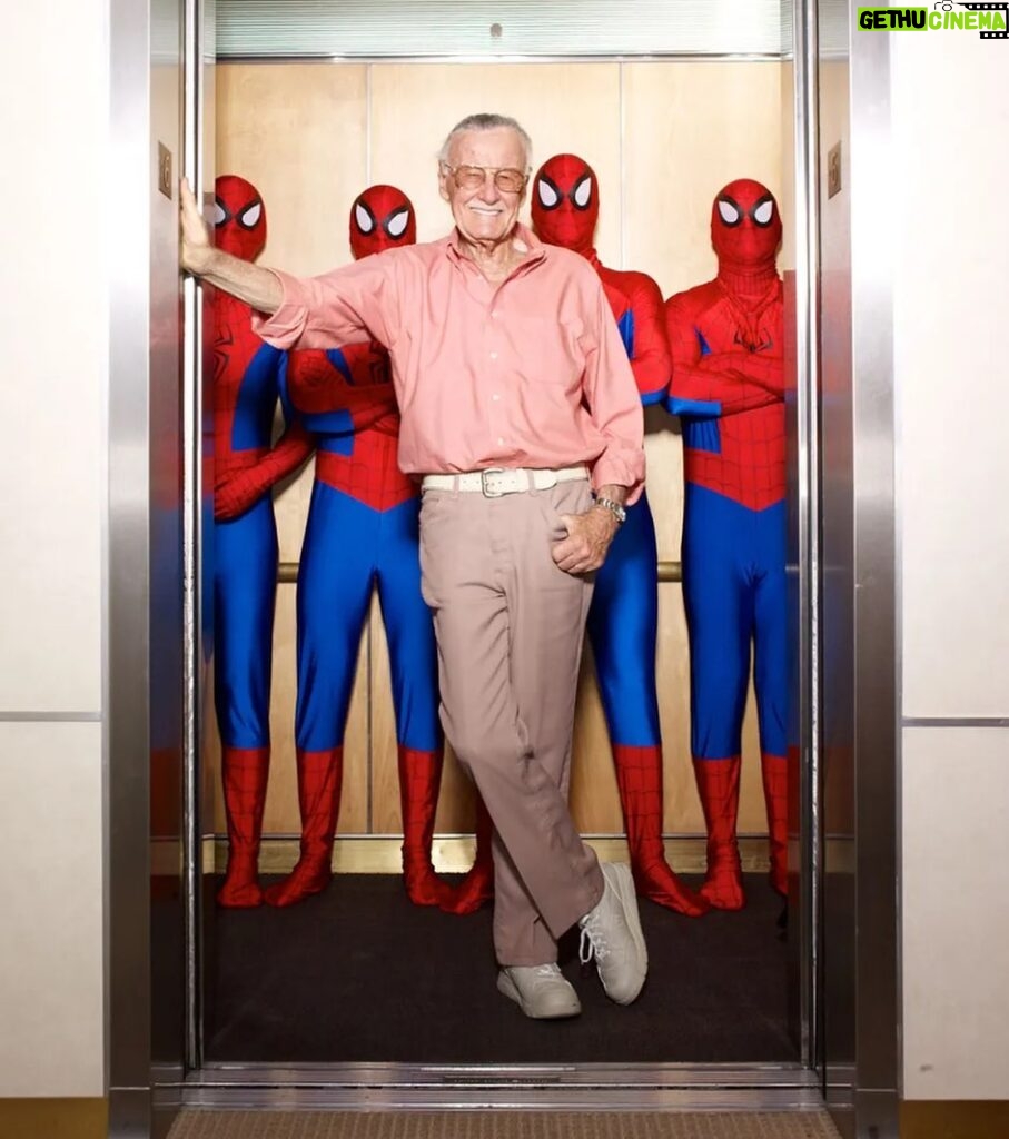 Stan Lee Instagram - One Stan + four Spideys = two photos to lift you up on this wondrous Wednesday. #StanLee #StanLee100