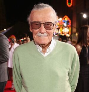 Stan Lee Instagram - Stan 🤝 sweaters
Which color do you like the best on The Man?
#StanLee