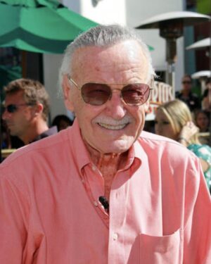 Stan Lee Instagram - “A million years ago when I was writing these comic books, I never suspected that one day I’d be walking down a green carpet being interviewed, and people would say, ‘How do you feel?’ Nobody cared how I felt about anything in those days!” 
-Stan Lee on the green carpet at the premiere of The Incredible Hulk in 2008 
#StanLee #WaybackWednesday