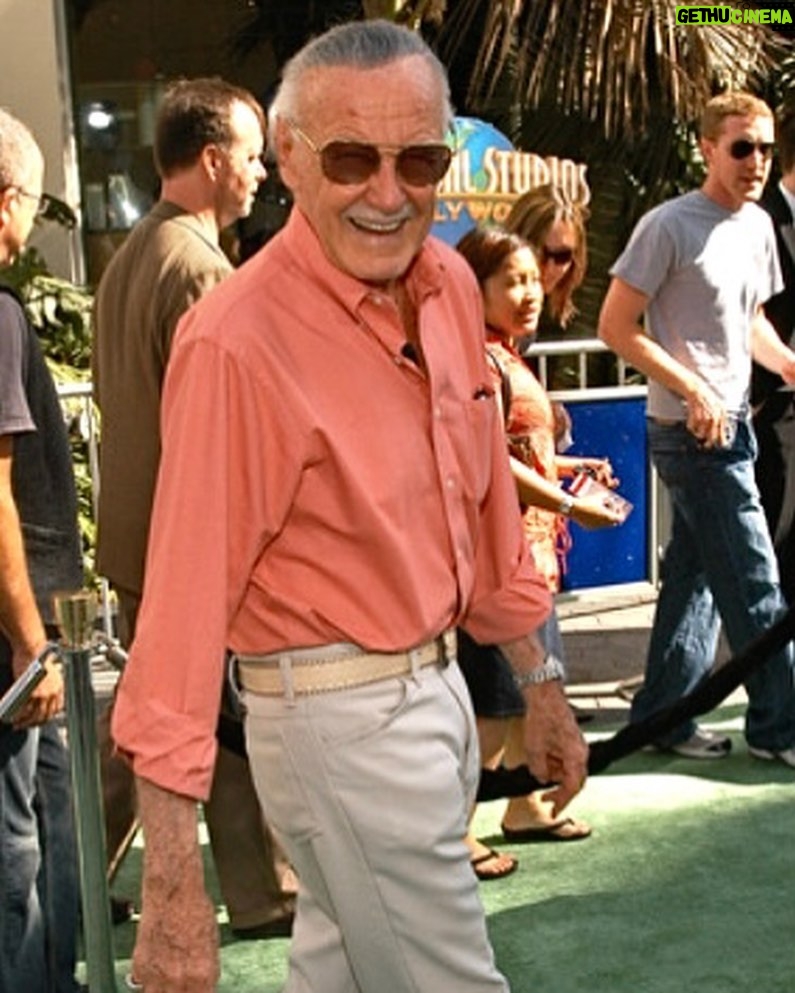 Stan Lee Instagram - “A million years ago when I was writing these comic books, I never suspected that one day I’d be walking down a green carpet being interviewed, and people would say, ‘How do you feel?’ Nobody cared how I felt about anything in those days!” -Stan Lee on the green carpet at the premiere of The Incredible Hulk in 2008 #StanLee #WaybackWednesday