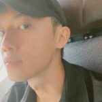 Stanley Yau Instagram – // 
1) 短髮開估啦! 久違的短髮🤟🏻
2) 台灣day one!!
#leo 要努力加油💪🏻
#mirrorweare