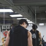 Stanley Yau Instagram - // 每一次演出，只想突破同進步! 有無得再大隻啲? 唱好啲? 演得再好啲？ 盡力吧，邱士縉💪🏻 #mirrorweare @teams_fitness.performance