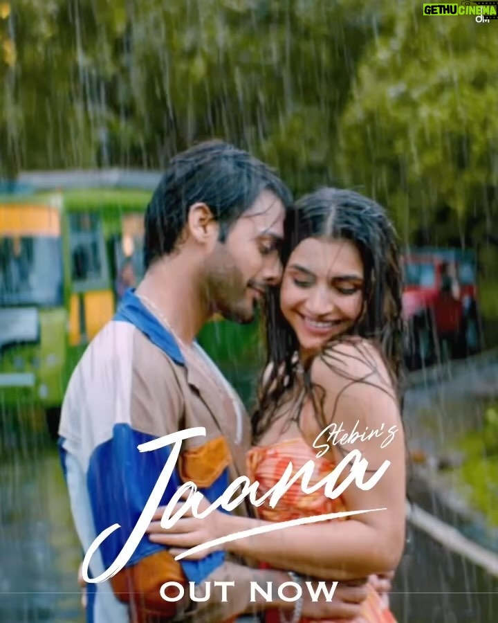 Stebin Ben Instagram - And the most romantic song of the year #Jaana is out now on YouTube ❤️ Bahut saara pyaar dijiye 🫶🏻 Ft .@kamyachoudhary And with the best trio @jaani777 @arvindrkhaira @azeemdayani ❤️ @hunny777__ @bunny555__ @desimelodies Choreography by @rajitdev 🔥 #DesiMelodies #stebinben #Jaani