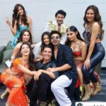 Stebin Ben Instagram - Repost• THANK YOU ATLANTA we had a BLAST 💥 WHAT A SHOW!!!!!! 🔥🔥 @theentertainerstour @akshaykumar @norafatehi @dishapatani @imouniroy @sonambajwa @aparshakti_khurana @stebinben @zarakhan @jasleenroyal