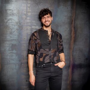 Stefan Airapetjan Instagram - Mul on ilmunud uus lugu “Miraaž”, kes on juba kuulnud ja kuidas meeldib? 😁

My new single “Miraaž” is out. Have you heard it already and how do you like it? 😊