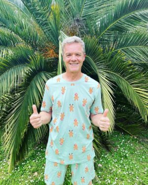 Stefan Dennis Instagram - Hi Everyone. You know I don’t like to just plug things willy nilly on my Insta but here’s a good one. @targetaus are selling these very snazzy jim jams (#pjsforkids) for Xmas. The good thing is they are donating $2 from every pair sold to @auschildhood. So it’s a win for everybody- you get cool PJs, Target sell product and, most importantly, kids in need get the support they need not just at Xmas time. Thanks for your time and support. Merry Christmas to everyone.