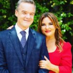 Stefan Dennis Instagram - Uh oh, my on-screen wife just saw that last post and objected to the fact that I haven’t posted one of the two of us, ever. Jealous, methinks. 😂😂😂😂😂. So here ‘tis. Awww.