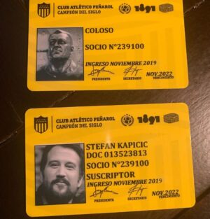 Stefan Kapičić Instagram - It's such a pleasure that I had an honor to become a celebrity member of a legendary Club Atlético Peñarol and get a jersey with my name. Thank you Peñarlol , Montevideo & amazingly beautiful Uruguay. 
#clubatleticopeñarol #stefankapicic #colossus #deadpool #football #soccer #uruguay #comicconuruguay #modernwarfare #callofduty #lovedeathandrobots #bettercallsaul #Montevideo #Uruguay