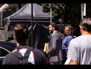 Stefan Kapičić Instagram - Behind the scenes #juznivetar #nagranici #plavi #stefankapicic @juznivetarfilm @awramovsky photo: @nemanja.miscevic