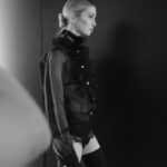 Stella Maxwell Instagram - Grazie @dolcegabbana 🖤 @patmcgrathreal @guidopalau 🖤 @mrsvoguester 🖤 #karltempler
