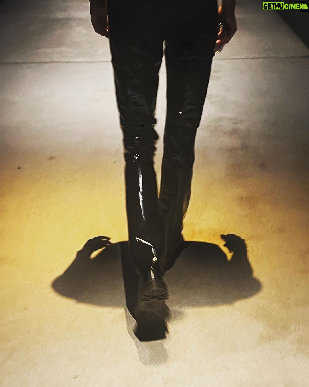 Stella Maxwell Instagram - After hours🎥