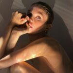 Stella Maxwell Instagram - Au Naturel