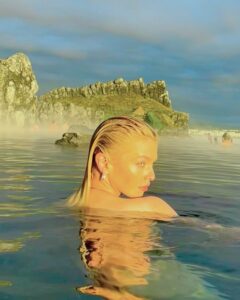 Stella Maxwell Instagram - 🇮🇸 Sky Lagoon Iceland