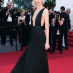 Stella Maxwell Instagram - 75th @festivaldecannes ❤️ With @boss thank u dreamteam @hairbyadir @ttmakarovad Cannes, France