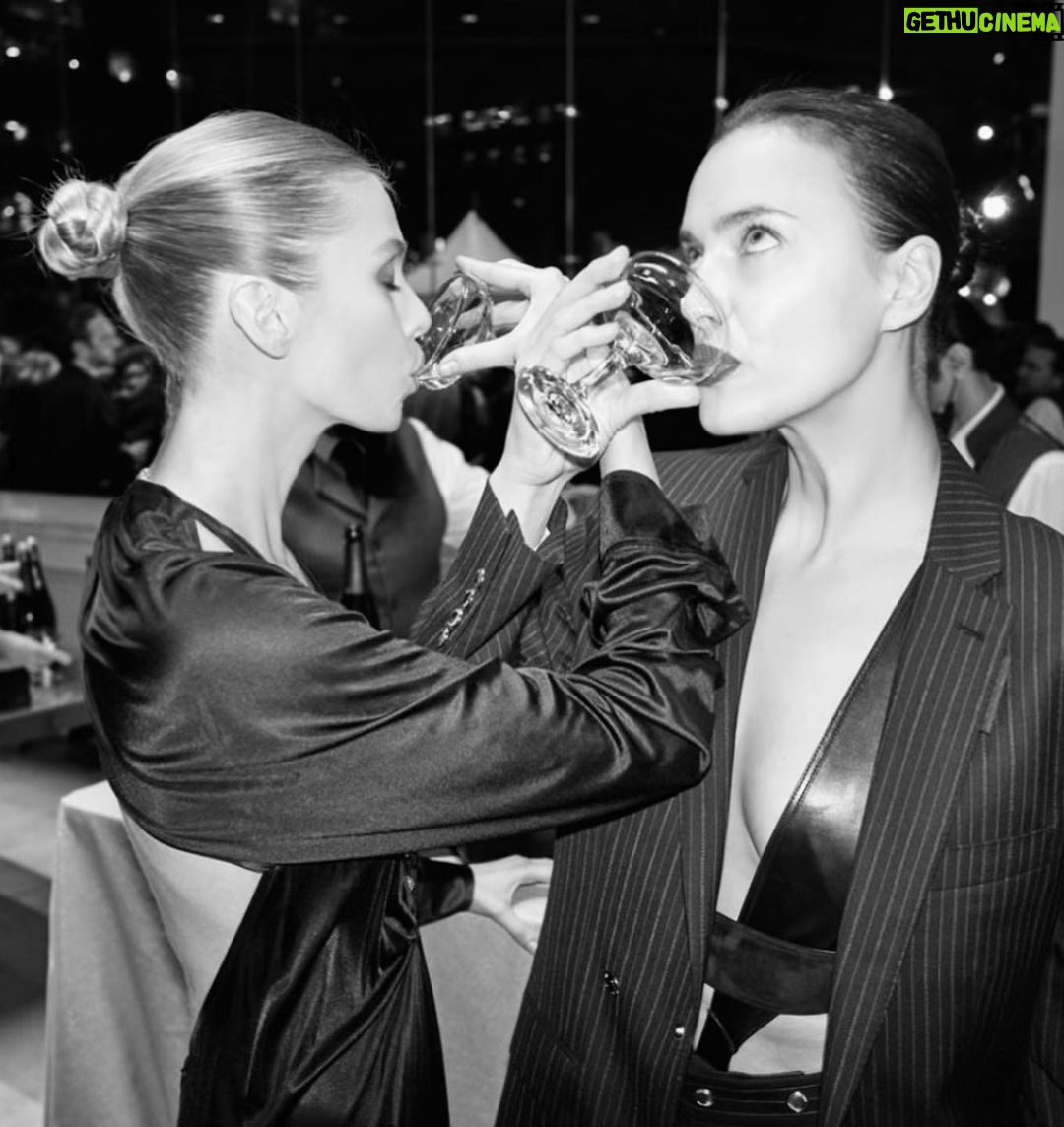 Stella Maxwell Instagram - You are a beautiful mum, an inspiration as a strong woman, and such a loving friend. Happy Birthday Sis @irinashayk love youuuđź–¤