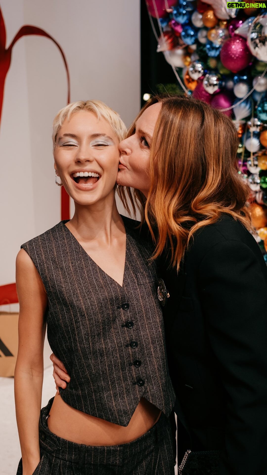 Stella McCartney Instagram - STELLABRATION: It’s showtime at @TheOfficialSelfridges Corner Shop! A #Stellabration of light, joy, nostalgia and coming together. I’m thrilled to launch my first Corner Shop, filled with limited-edition #StellaMcCartney pieces, @StellaKids and #crueltyfree accessories. Shining a light on waste during the holiday season, all of the neons are repurposed from my store displays and we used recycled, recyclable and biodegradable materials where possible... x Stella Stellabration includes a world-first collection of bags and footwear co-created with @VeuveClicquot – using grape by-products from the Champagne Maison’s harvest and recycled cork – as well as a special light installation by @ChrisLevine, wearable art by @AndrewLoganSculptor, limited-edition t-shirts featuring @HajimeSorayamaOfficial prints plus a selection of luxury #vegan chocolates by @Charbonnel1875. Come discover Stellabration at the Selfridges Corner Shop from 11th to 28th December.
